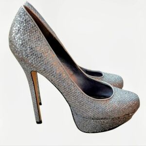 Bakers Pewter Silver Glitter Platform Heel 9